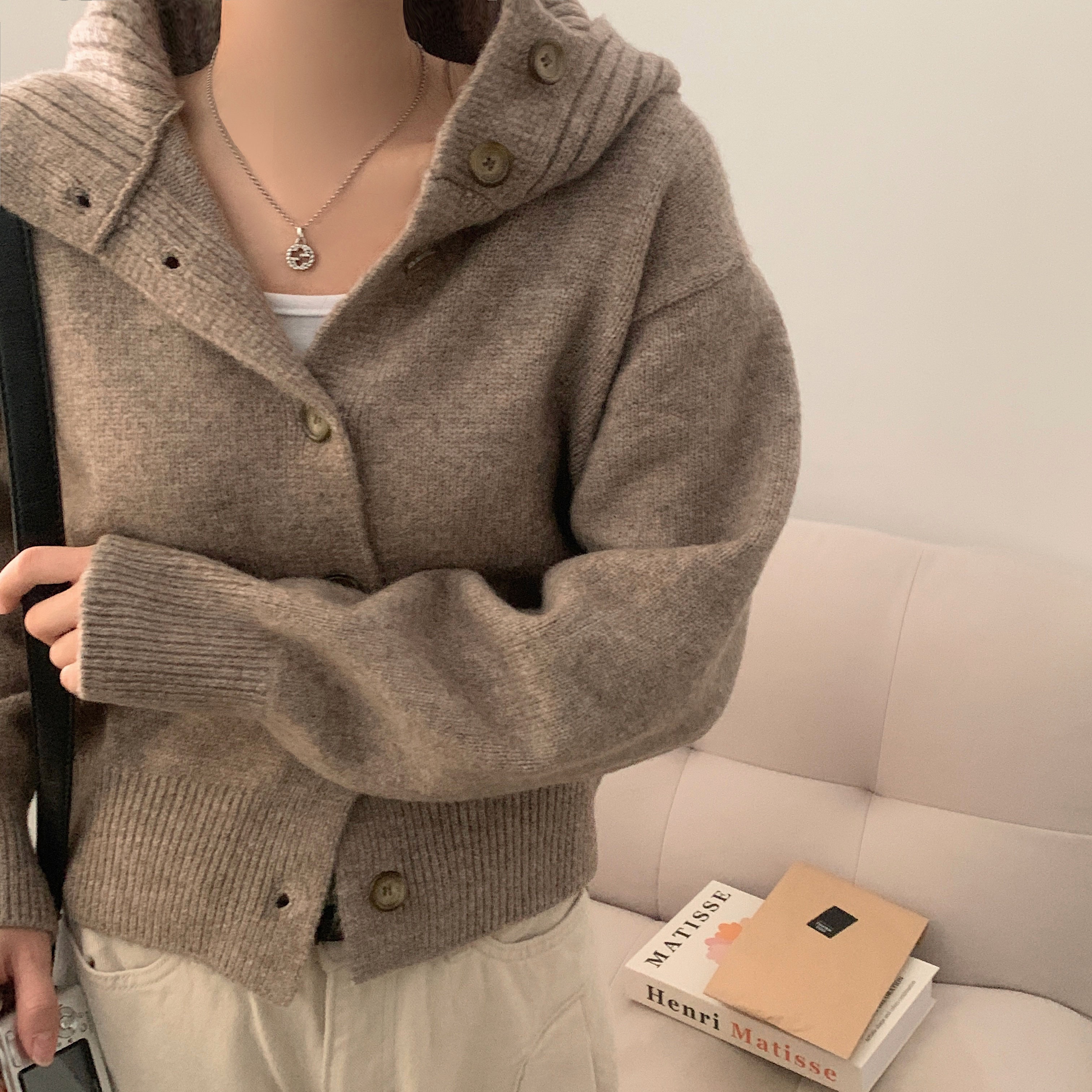 フード付きボタンハイネックニットカーディガン | ファッション通販