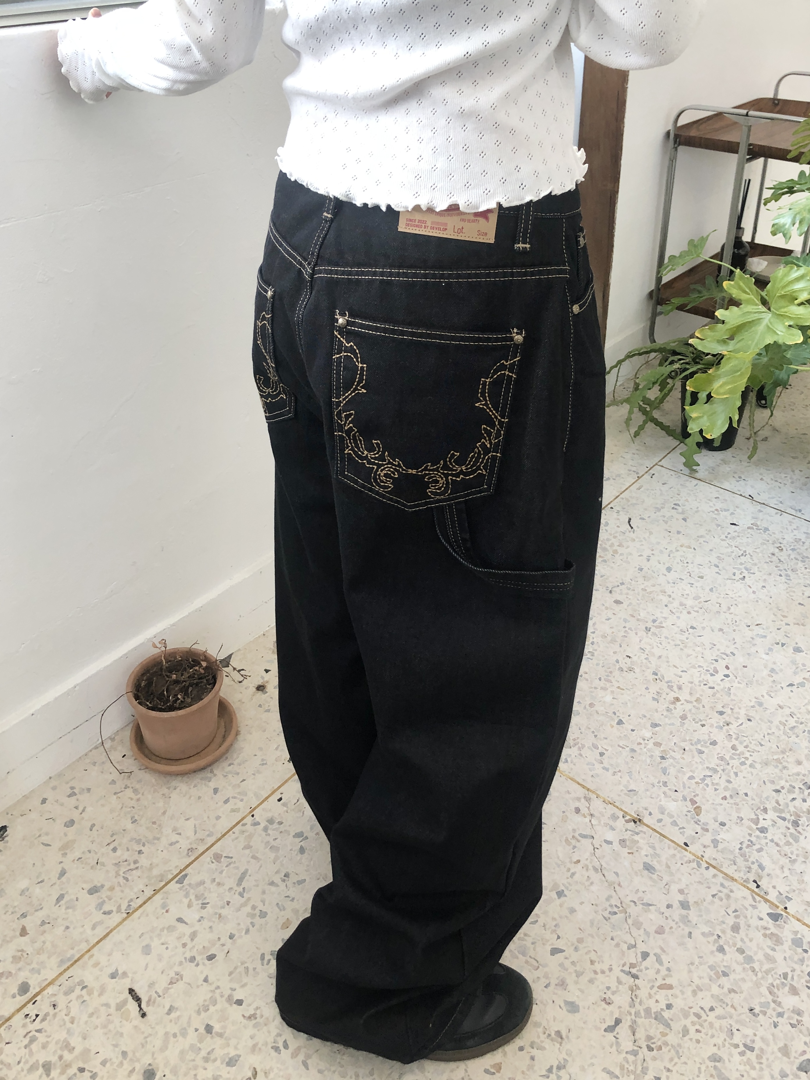 ウエスタンレタリングデニムパンツ | ファッション通販サイト NUGU