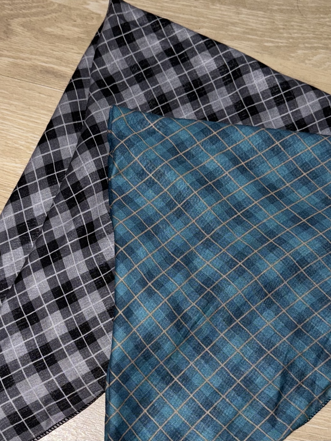 ヴィンテージチェックのスカーフ スクエアヴィンテージチェックスカーフ | ファッション通販