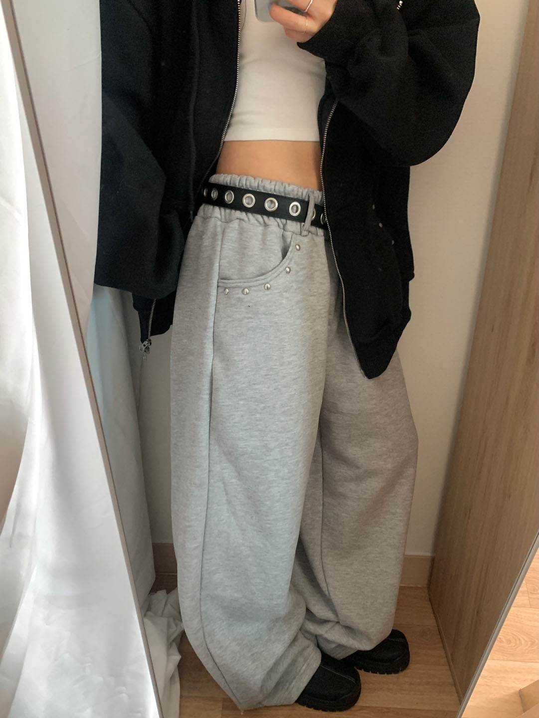 裏起毛スタッズポケットワイドスウェットパンツ | ファッション通販