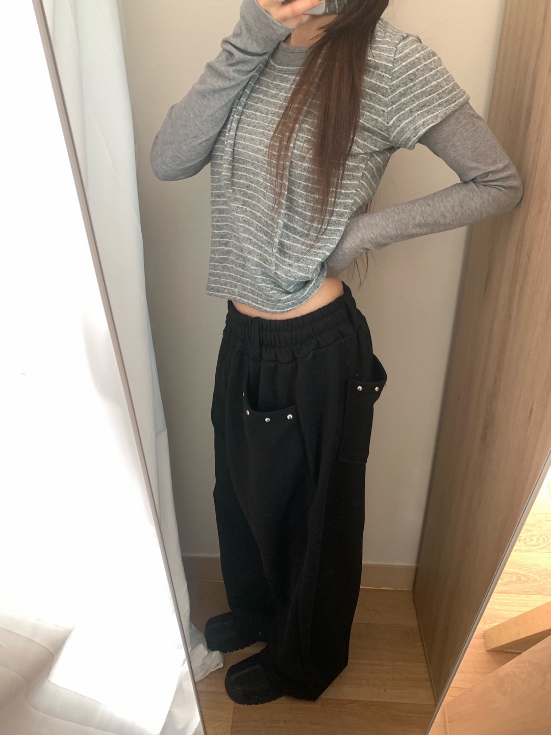 裏起毛スタッズポケットワイドスウェットパンツ | ファッション通販