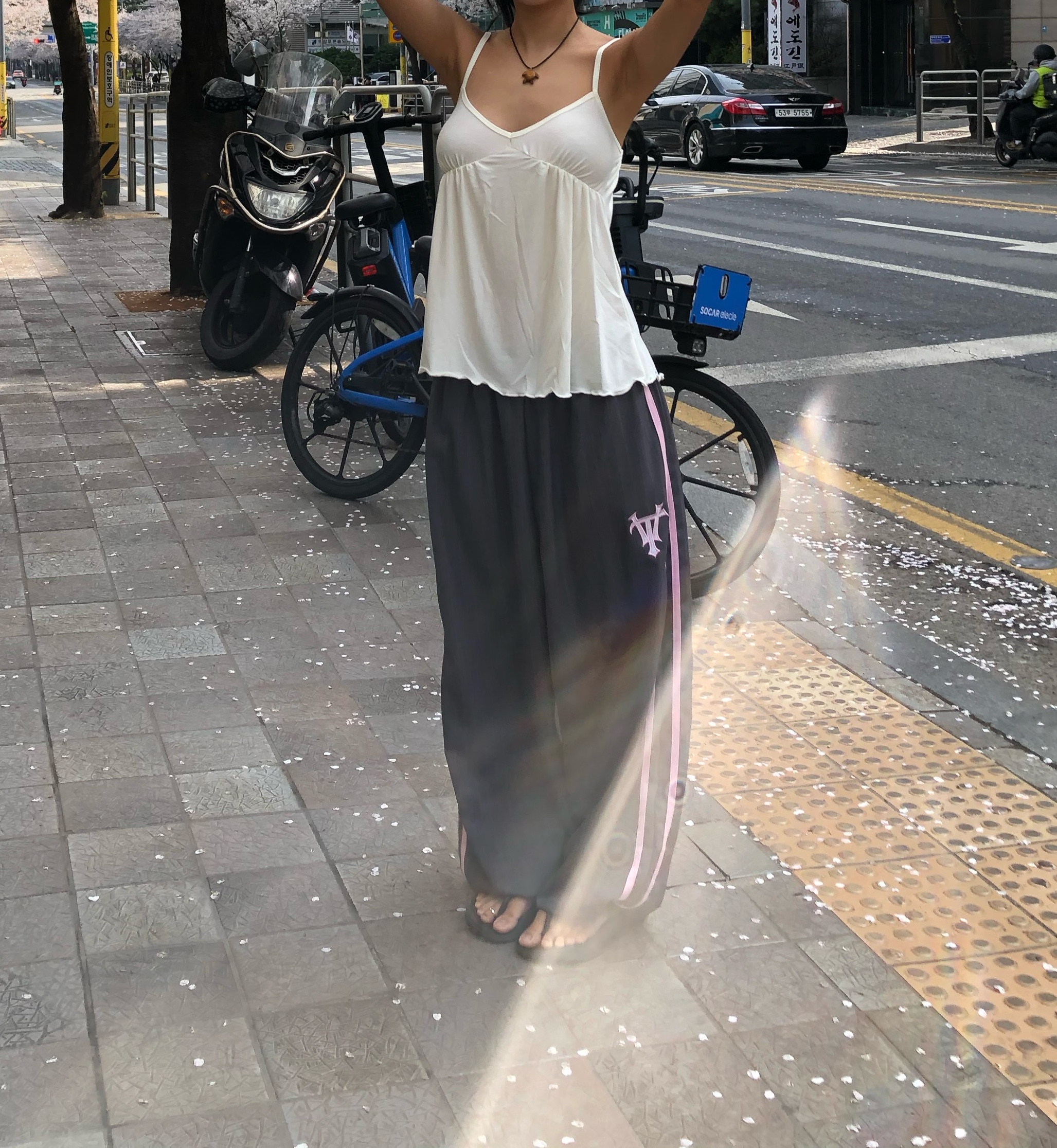 BIBIY. タンクトップ ネイビー 新品未使用タグ付 TOPS｜Bibiy.
