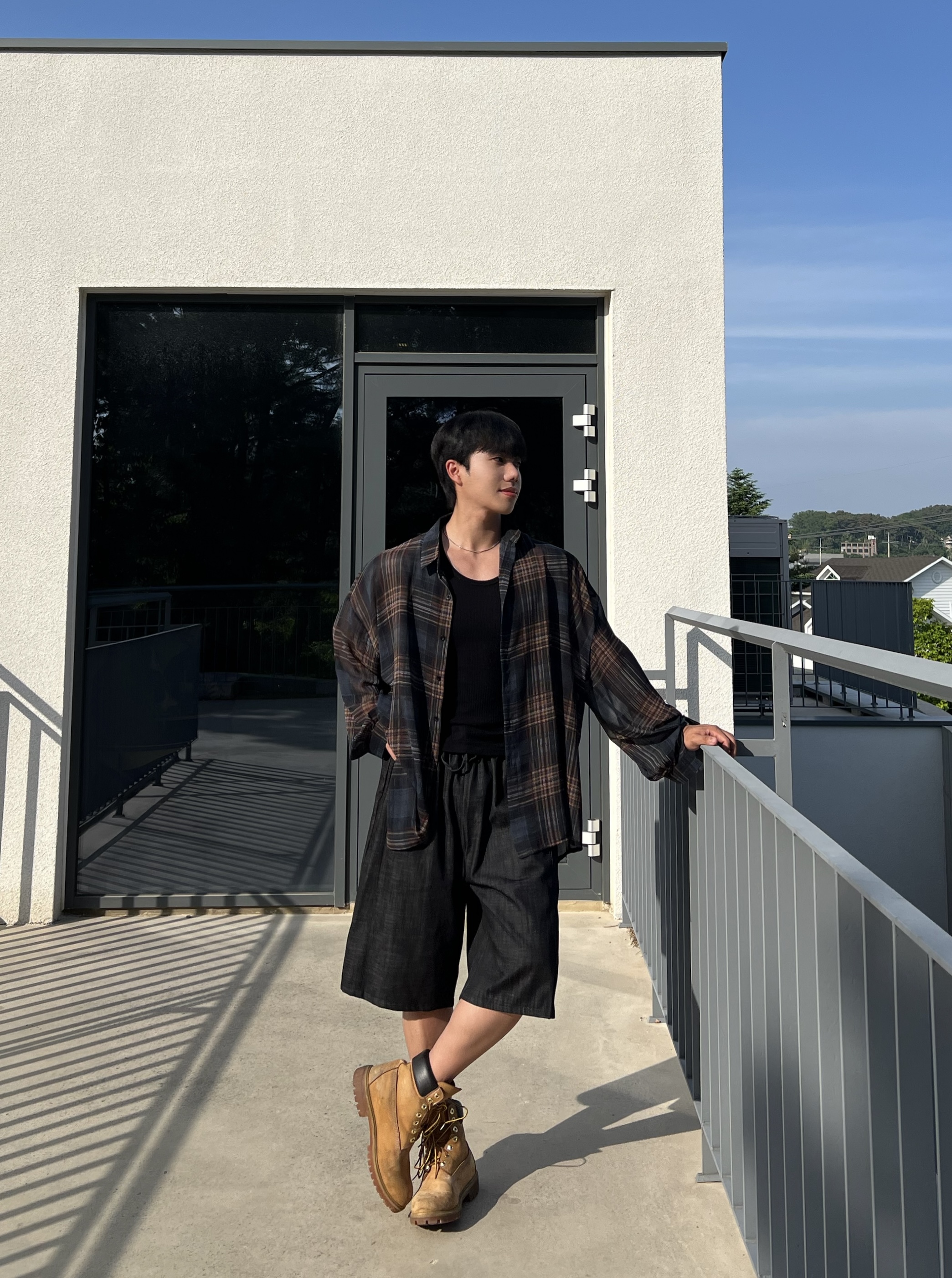 가벤 다크 무드 체크 린넨 셔츠 (2color)