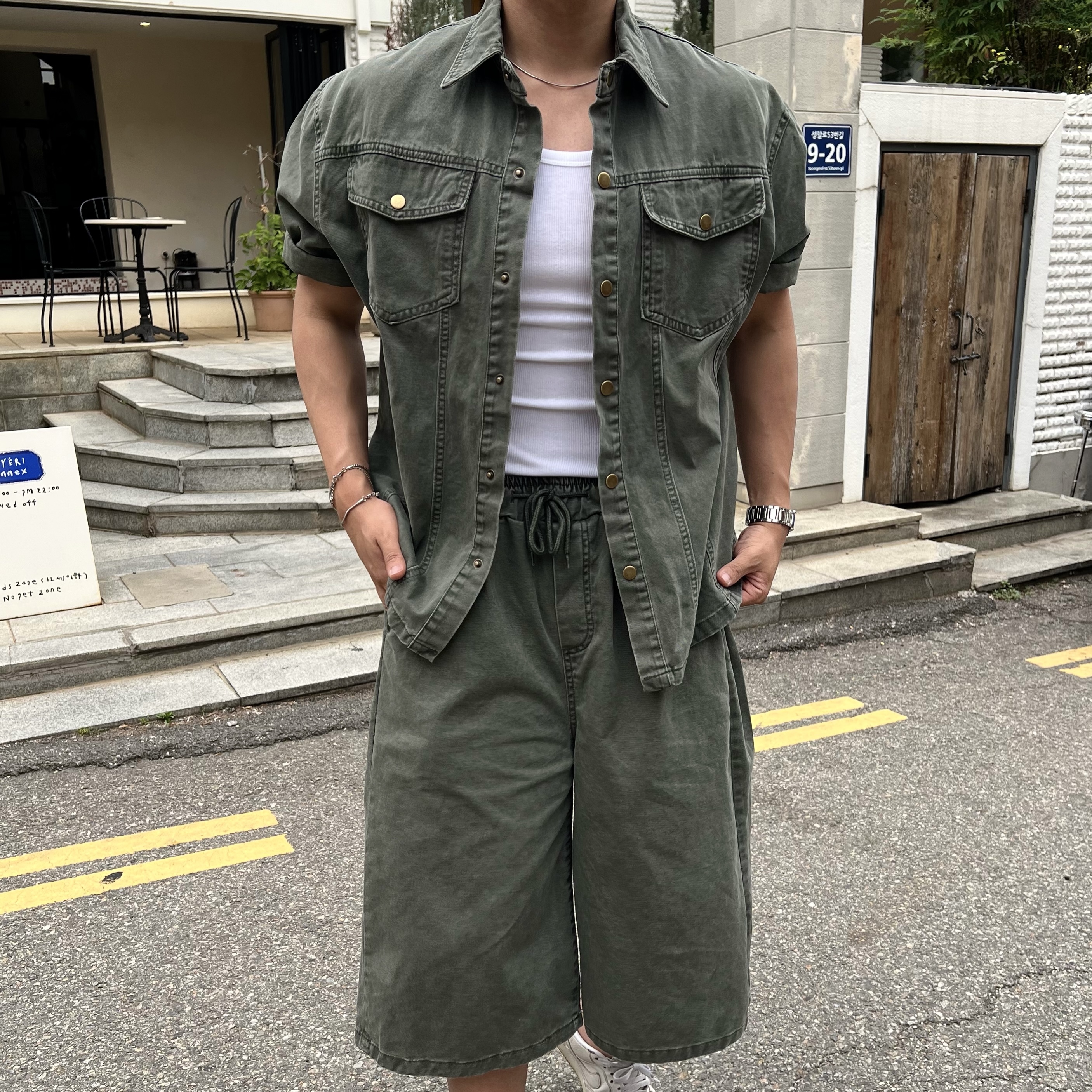 가크 시그니처 빈티지 워크 스냅 반팔 셔츠 자켓 반바지 세트 (2color)
