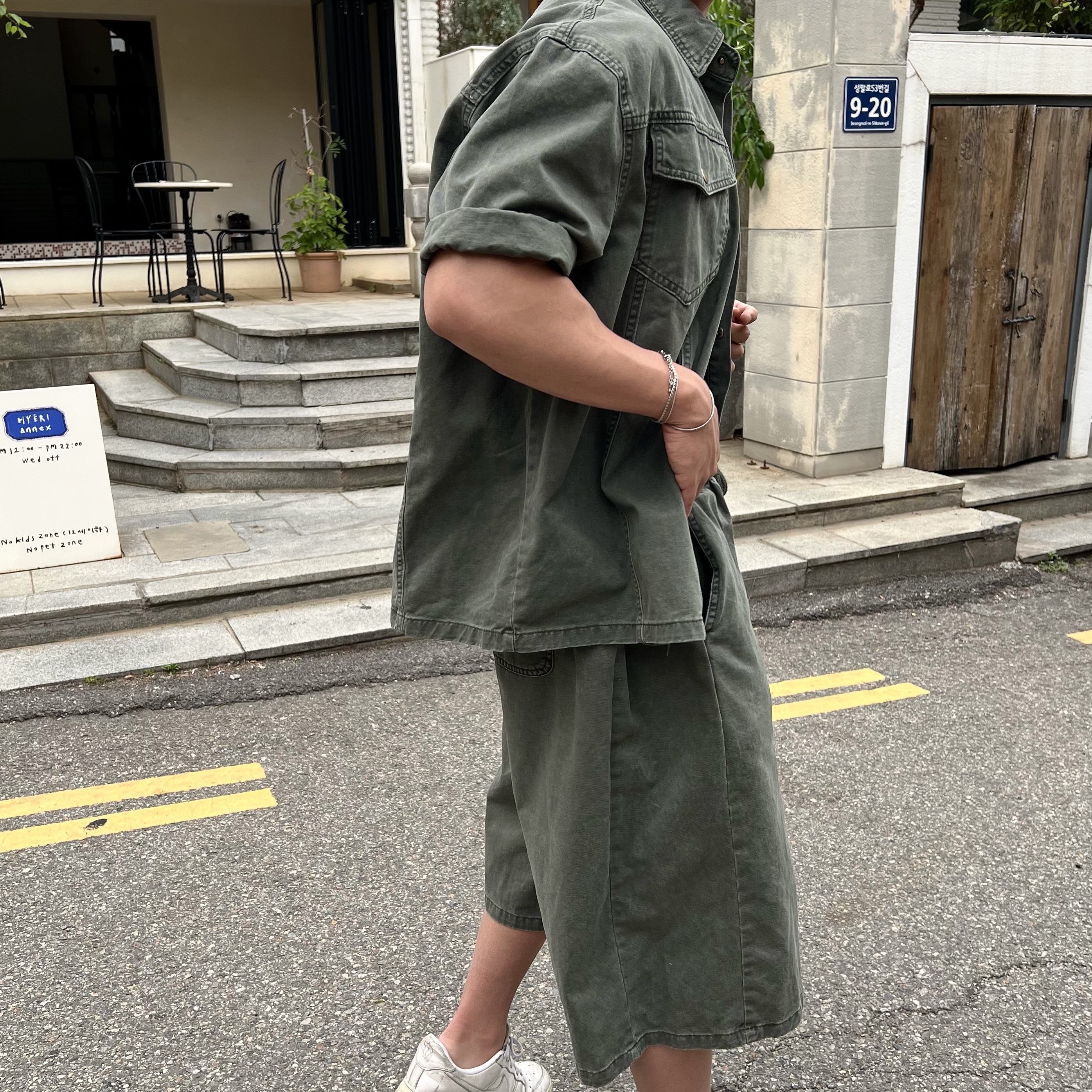 가크 시그니처 빈티지 워크 스냅 반팔 셔츠 자켓 반바지 세트 (2color)