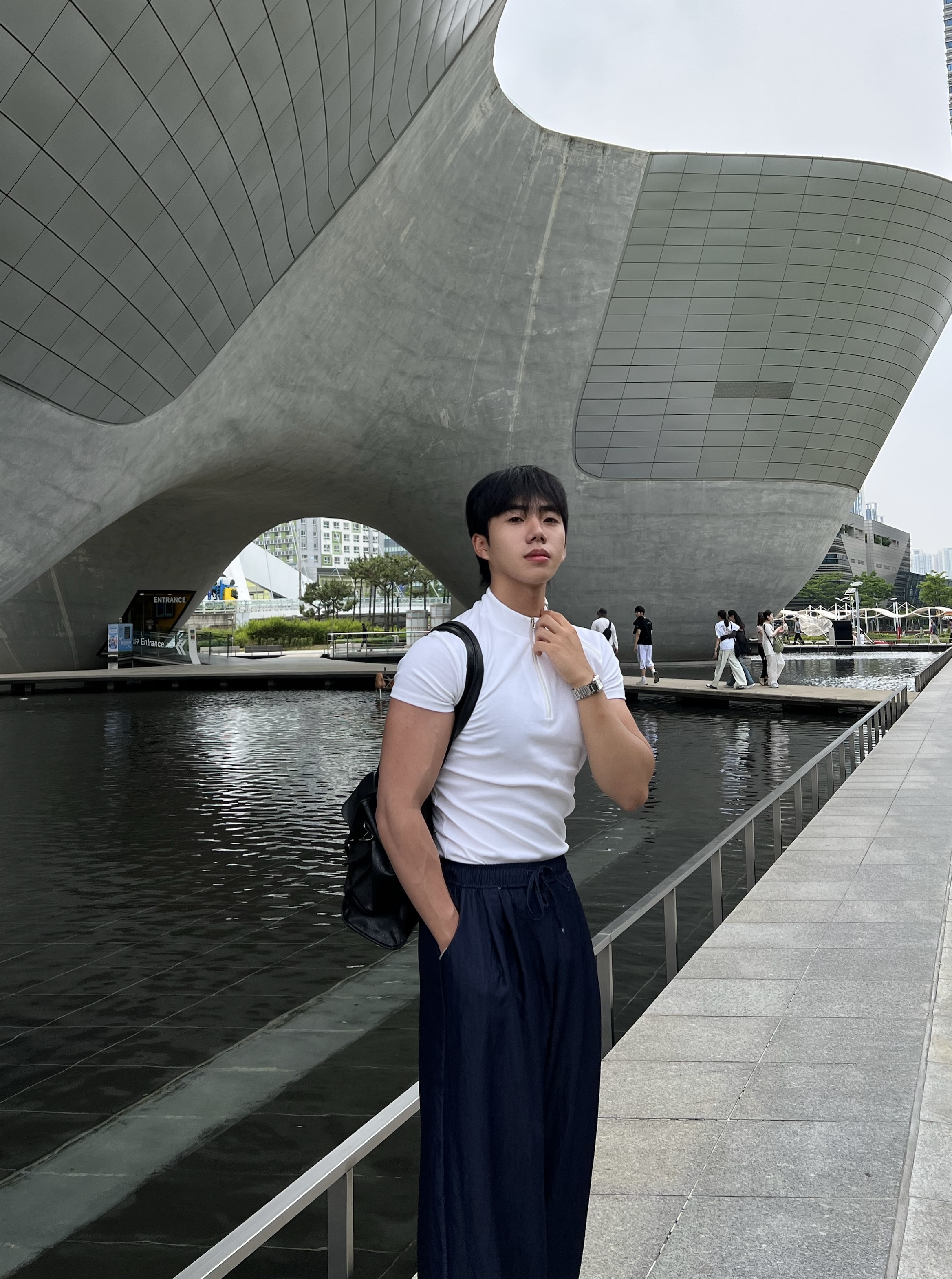 밀로 하이넥 퍼포먼스 지퍼 포인트 머슬 반팔 (2color)