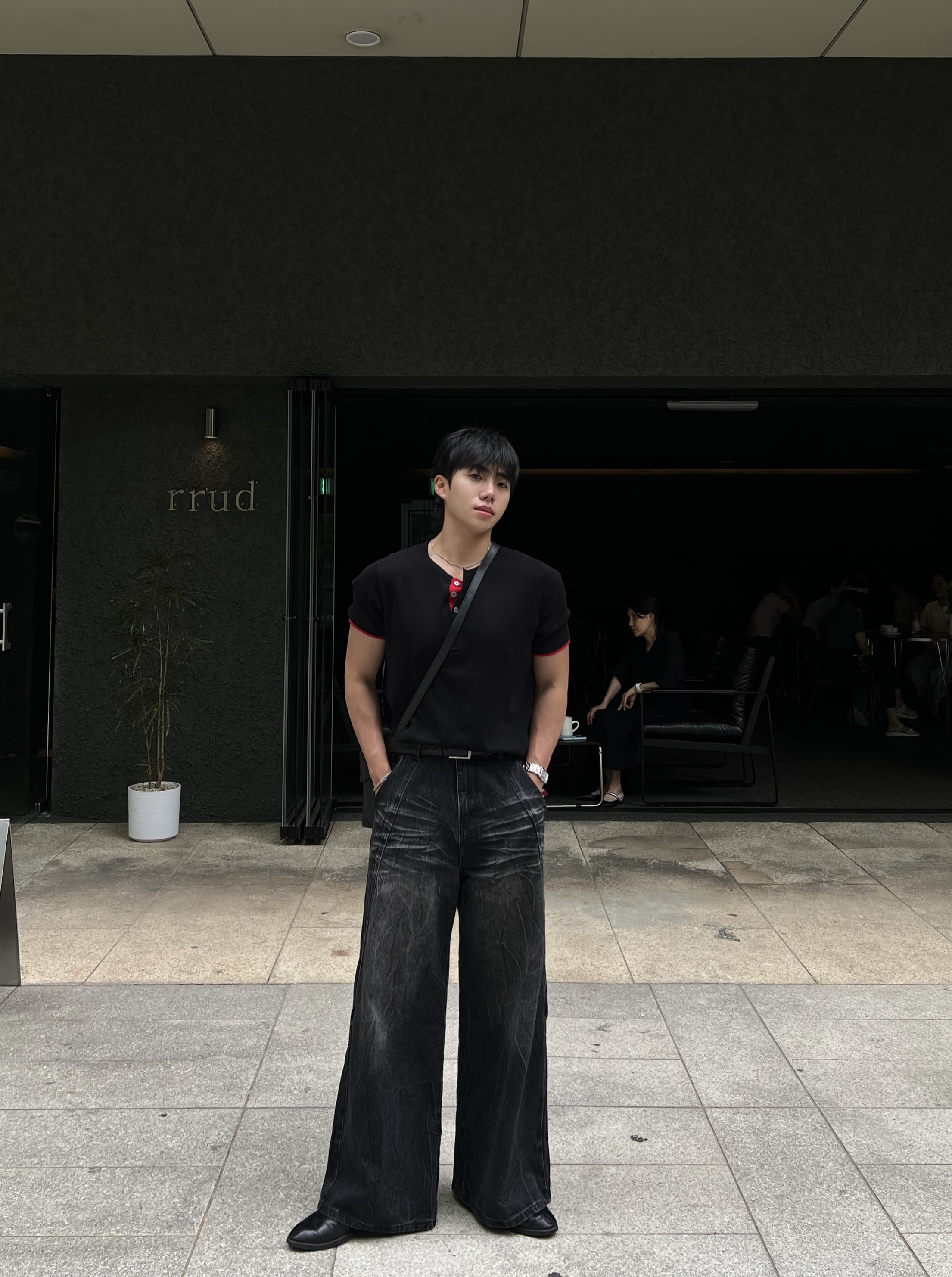 인덴 시그니처 투톤 헨리넥 니트 반팔 (3color)