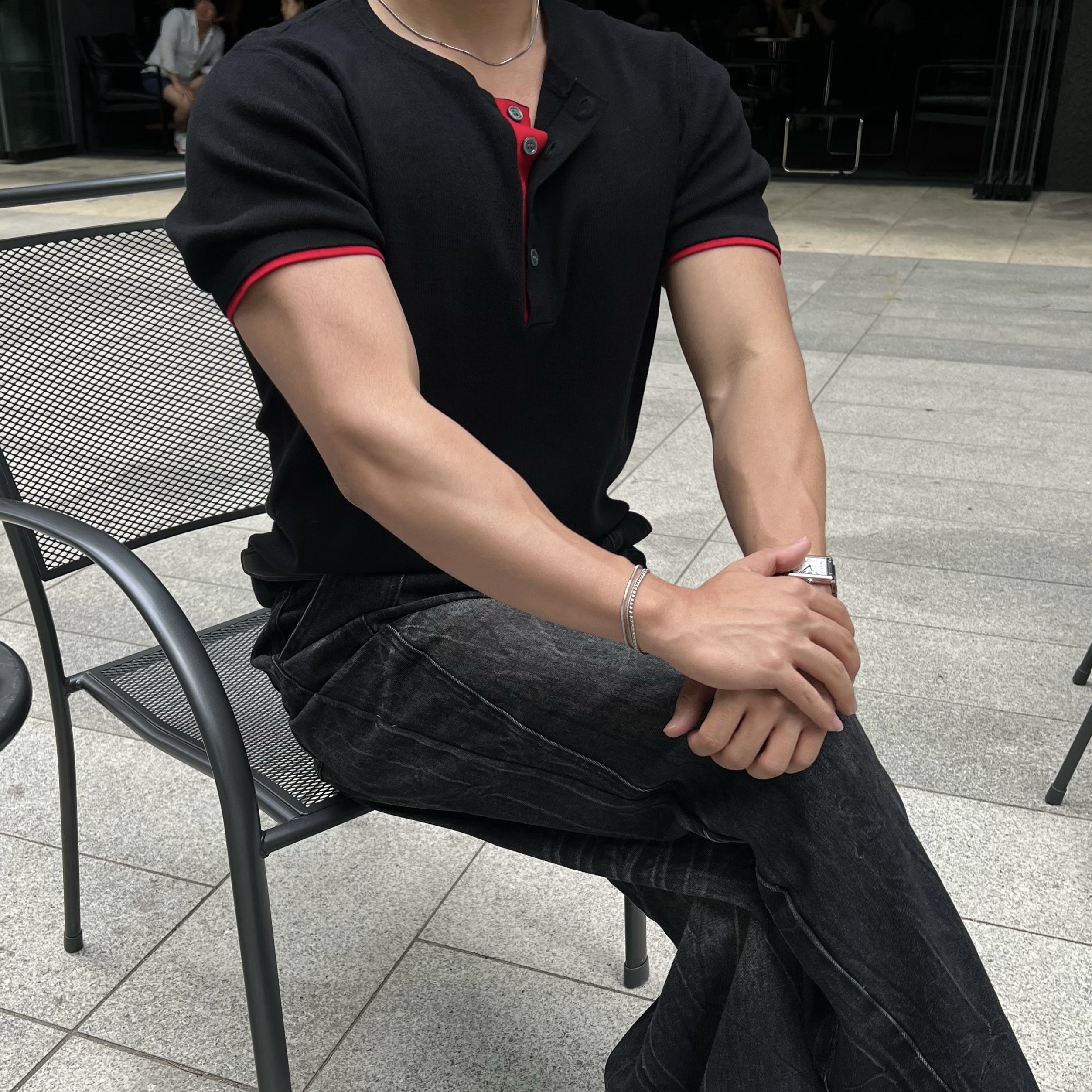 디로 절개 크랙 데님 팬츠 (1color)