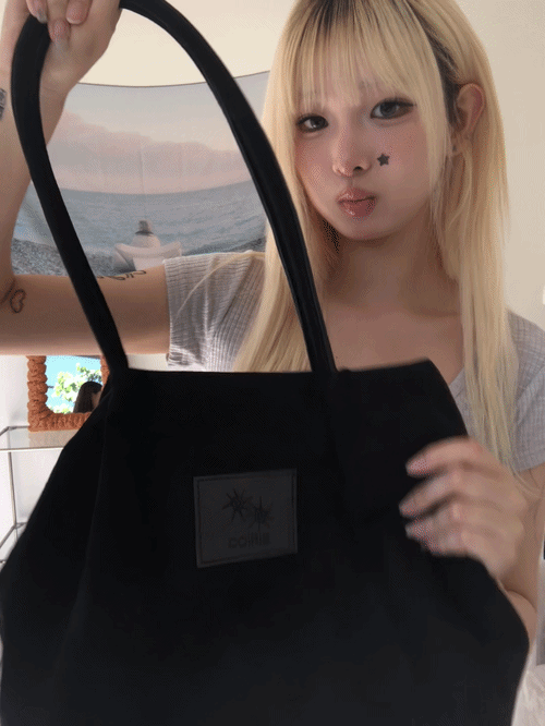 SHOULDER BAG BLACK