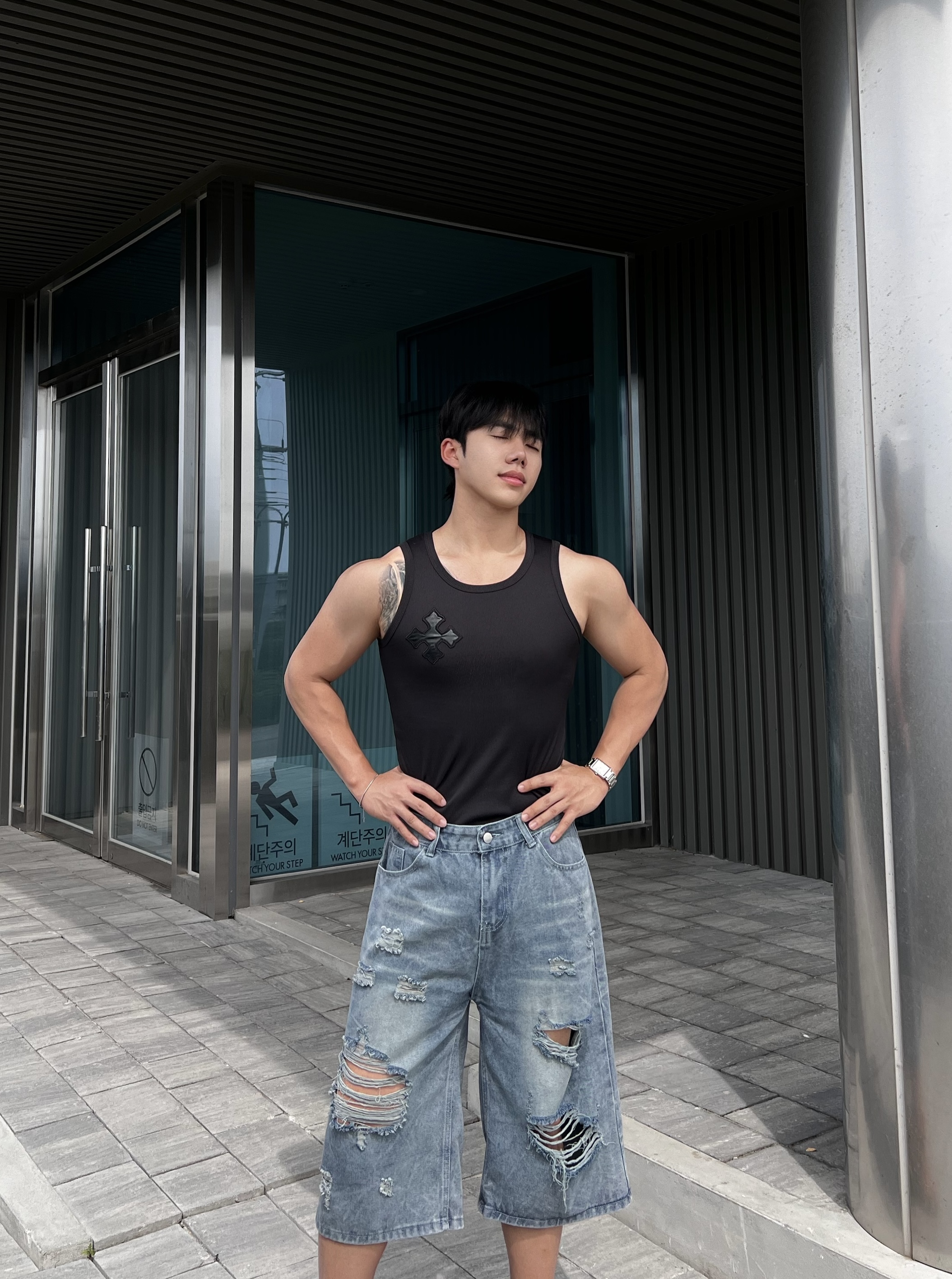 [1+1] 아트 크로스 패치 골지 나시 (2color)