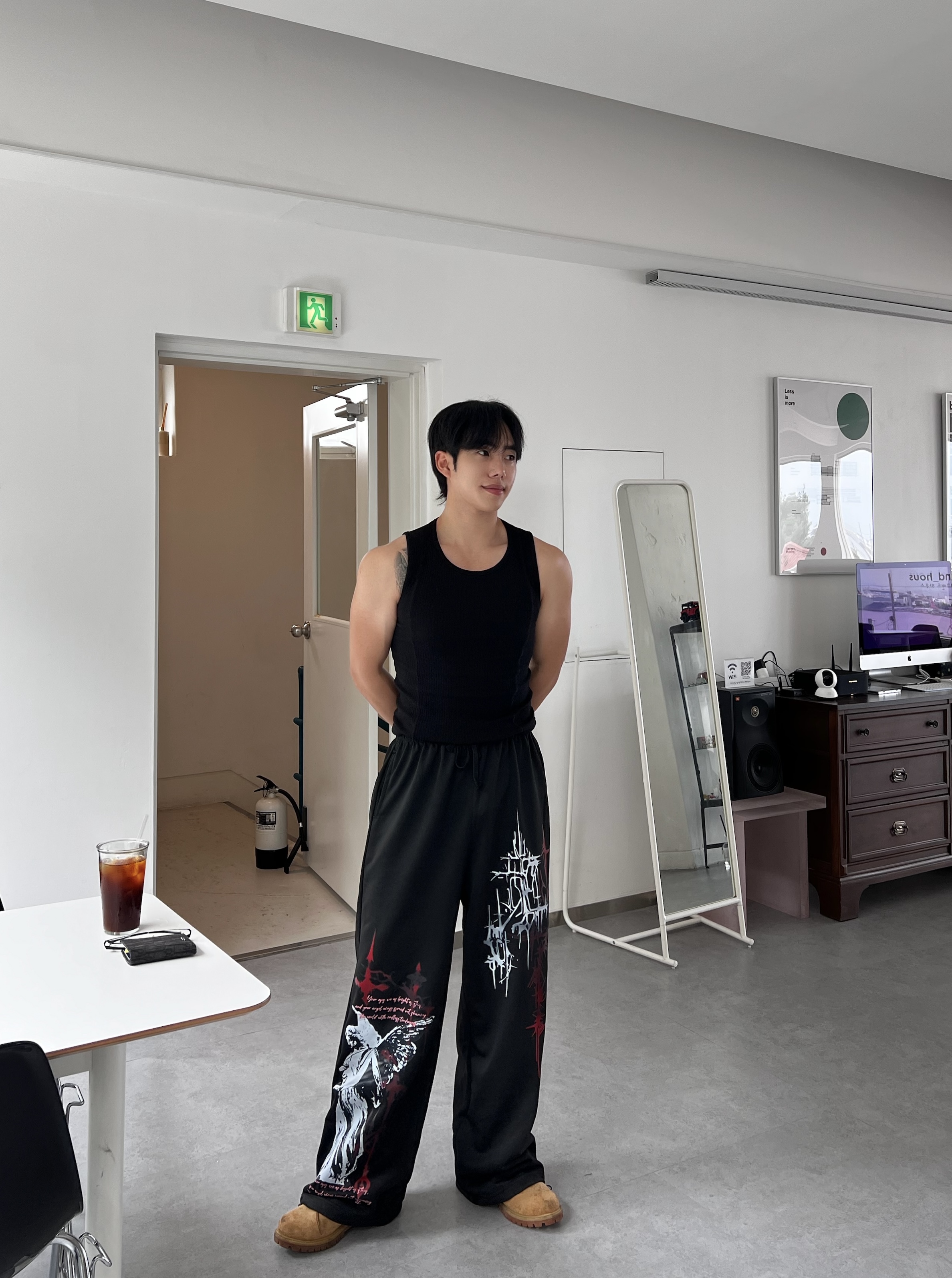 원 레드 다크엔젤 십자가 프린팅 스트링 팬츠 (1color)
