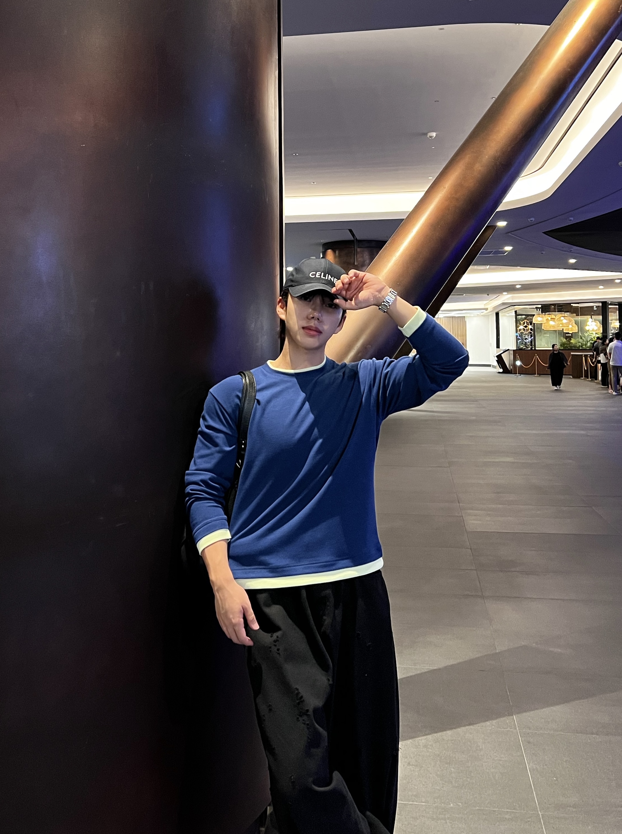 혹드 듀얼 레이어드 배색 크롭 긴팔 (6color)