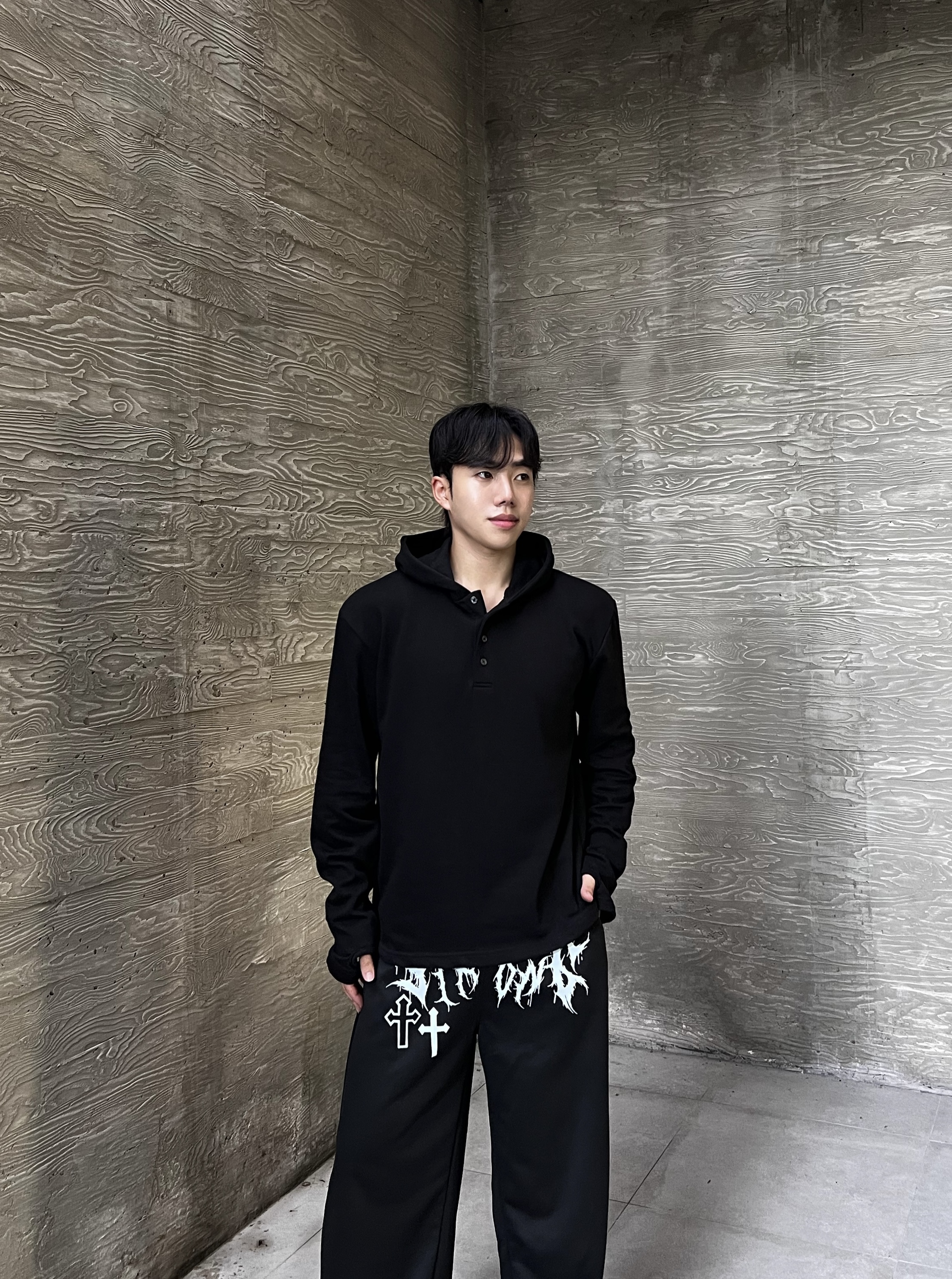 라펜 핑거 쭈리 헨리넥 후드티 (4color)