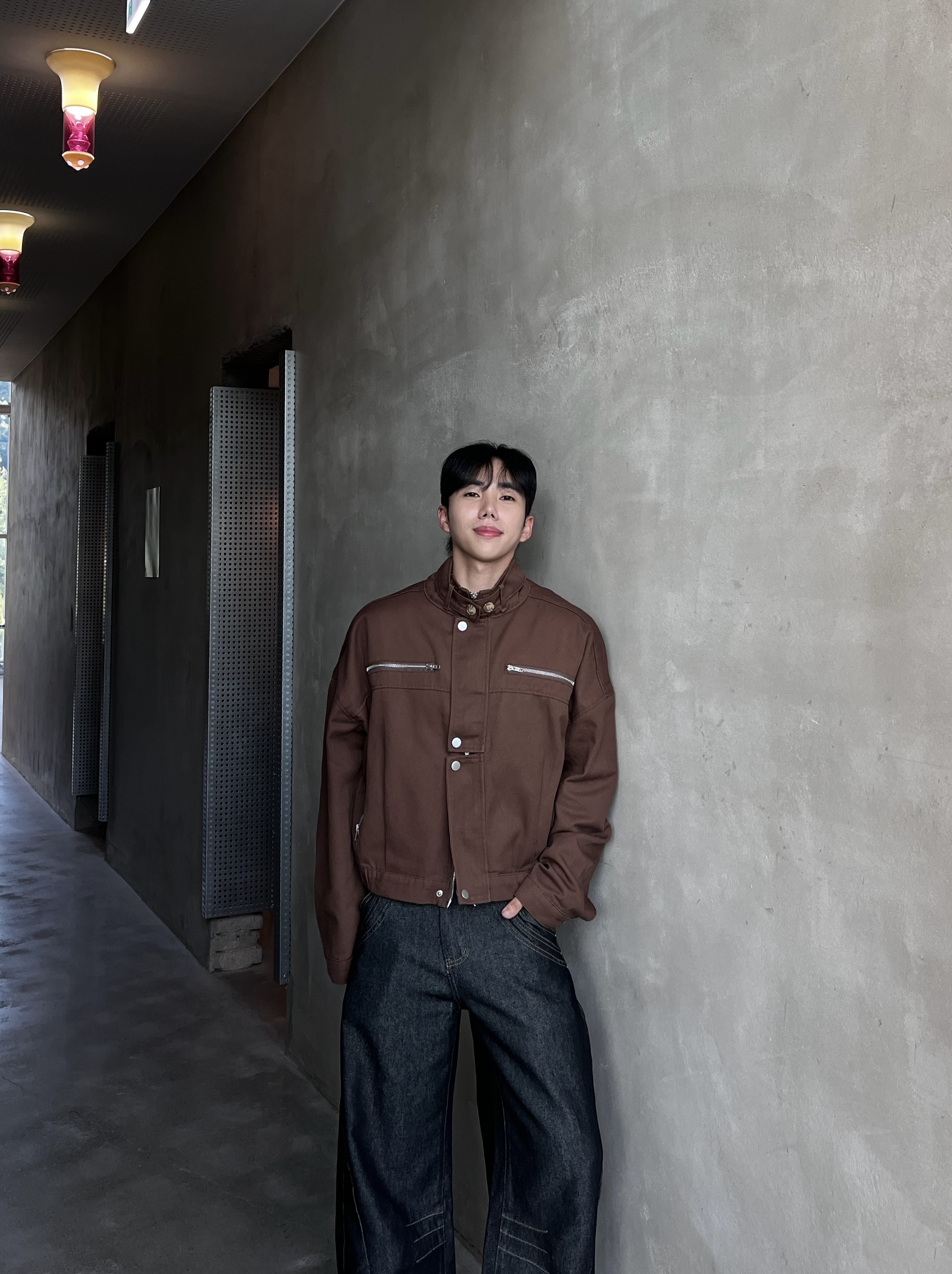 원 벨트 지퍼 포켓 바이커 크롭 스냅 자켓 (1color)