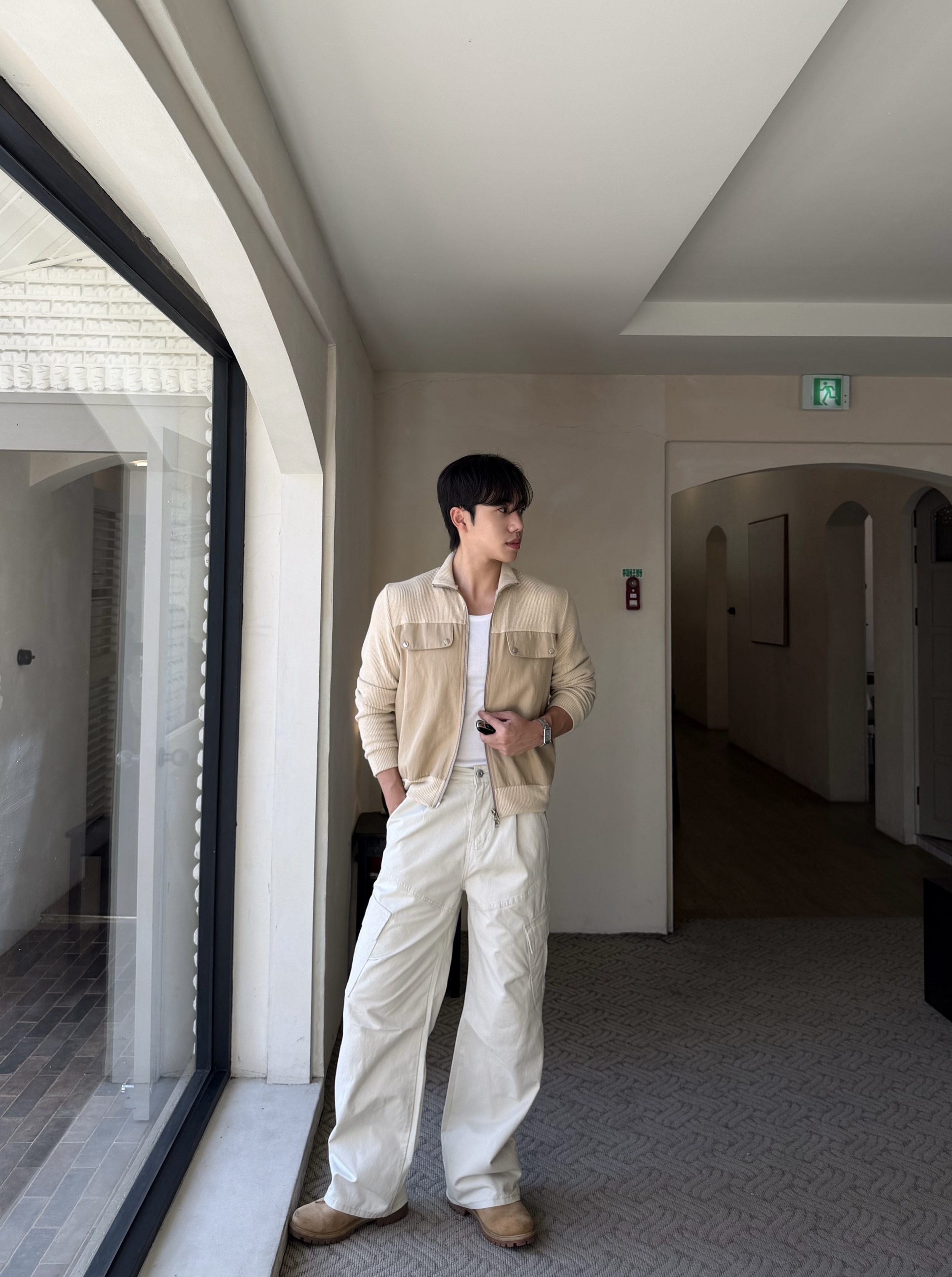 원 리벳 니트 배색 포켓 집업 크롭 자켓 (3color)