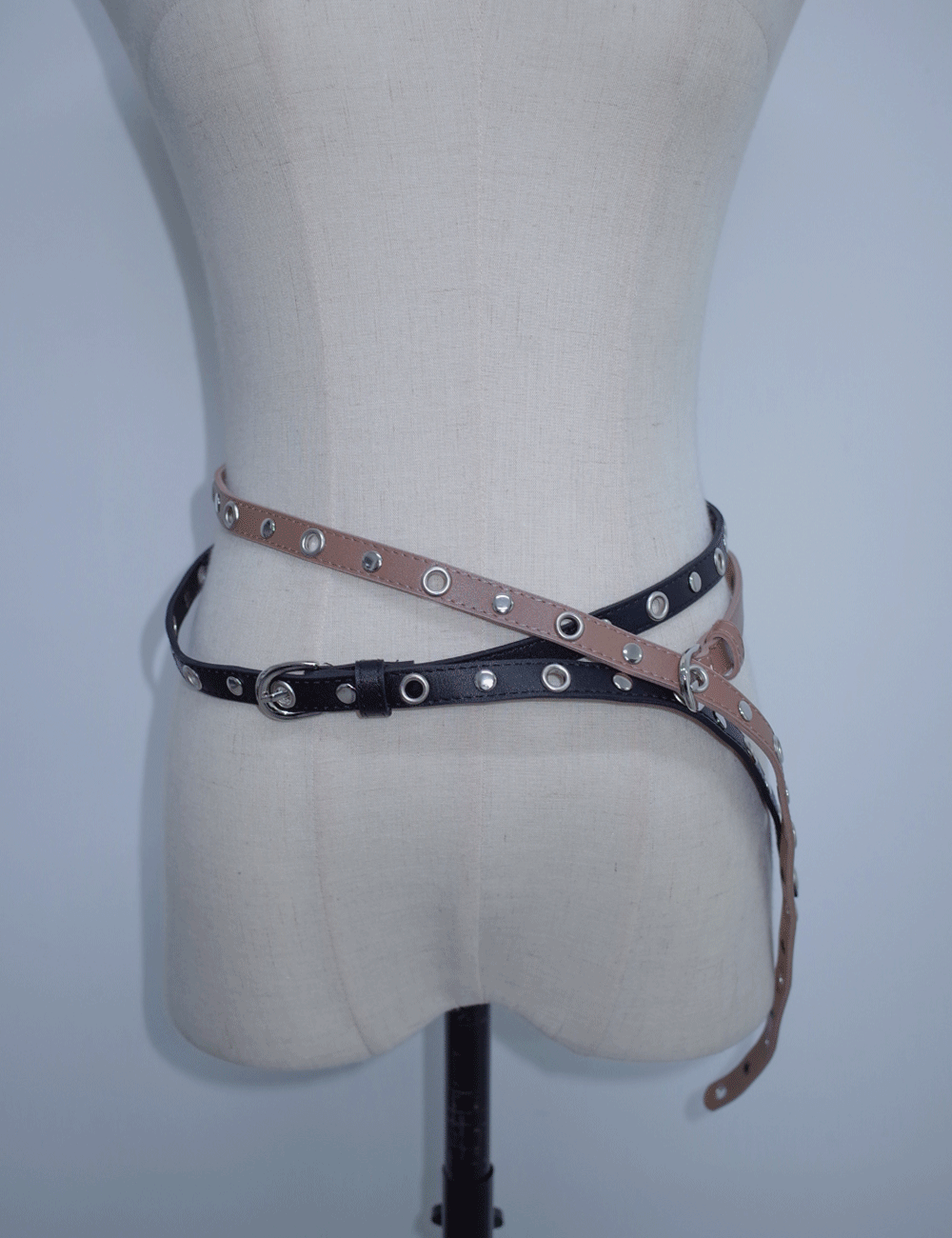 Slim punching belt 
